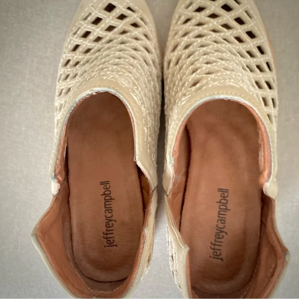 Jeffrey Campbell US 7 Taggart Open-Weave Suede Booties Tan / Beige Western Chic